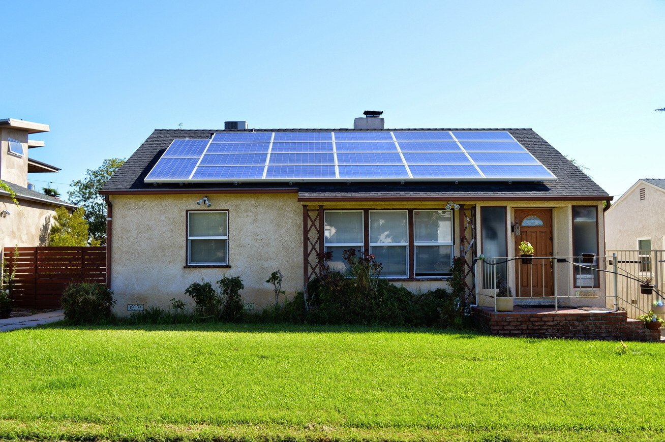 revised-small-house-with-solar-panels-net-metering-california
